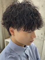 リット バイ フィフス 鹿児島中央駅店(Lit. by fifth)&nbsp;波巻きスパイラルパーマメンズマッシュツーブロックメンズパーマ