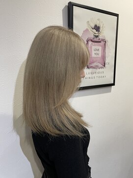 アチェロプラス 幸手店(acero+) 透明感たっぷりミルクティーベージュ♪