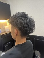 プラウド(PROUD)&nbsp;メンズパーマ/ビジネススタイル/メンズカット/フェード/理容室