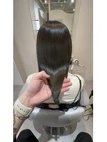 エルモ(ELMO.)&nbsp;髪質改善×オリーブベージュカラー 赤み消しカラー