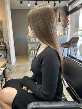 ヘリム(HELIM) 【石川尚之】艶髪ロングレイヤー