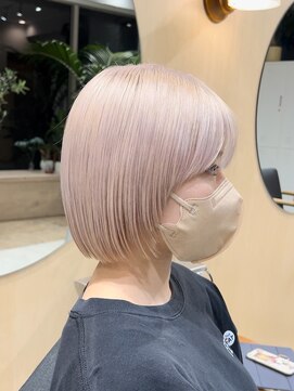 スタン 渋谷(Stam) ハイトーンショートダブルカラーブリーチショートボブ渋谷