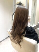 ヴィサージュプラス(VISAGE plus) 秋にぴったり!透明感アッシュグレー