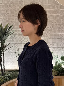 ピークアブー アヴェダ アトレ恵比寿(PEEK-A-BOO AVEDA) 柔らか抜け感ハンサムショート 前髪ありショート 大人可愛いヘア
