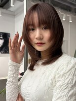 トリッカ シブヤ(TRICCA SHIBUYA) ミディアムレイヤー/暖色カラー/顔周りカット/小顔/似合わせ渋谷