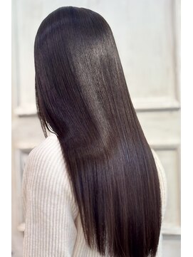 プエンテ デ メホラ(Puente de Mejora) 髪質改善METEOストレート