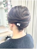 ゆるっと夜会巻き風アップ