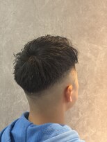 ザ クラン バイ ヘッドライト 仙台長町店(THE CLAN by HEADLIGHT)&nbsp;アップバング/スキンフェード