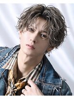 アストラ(ASTRA)&nbsp;MEN’S HAIR/サーフカール/刈り上げセンターパート/札幌