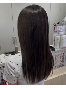 ケンジ 平塚 アネッタ(KENJE annetta) 艶髪ストレート　髪質改善カラー　髪質改善トリートメント
