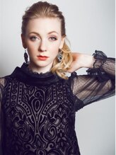 クラ ヘアアンドメイク(KURA hair and make)