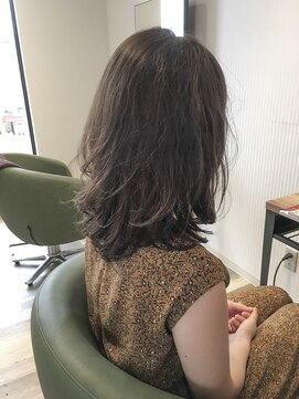 ヘアースパリゾート リアン 燕三条店(Lien) ミディデジパー_シアグレージュ