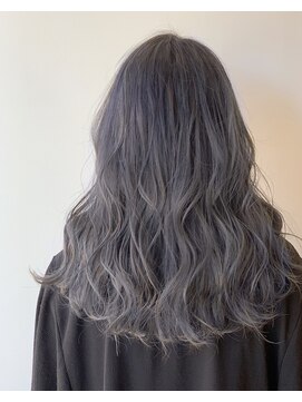 ジーナ 札幌(Zina) 【Zina札幌】イメチェン耳かけダブルカラーシルキーブルー