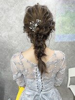 コーパル(copal)&nbsp;結婚式お呼ばれヘアアレンジ・ヘアセット・編みおろしヘア