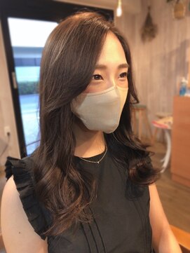 リノ 船橋(Lino) 【グレージュカラー】センターパート