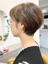 ファチュール(fAture.) グレージュ/脱白髪染め西宮/40代50代60代ナチュラルショート