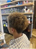 スパイキーショート