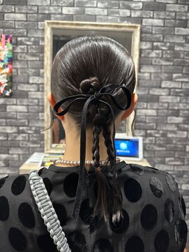 リリー シンジュク(Lilly) タイトヘアセット☆【リリー新宿】