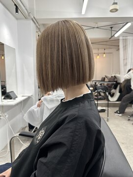 カラ ヘアーサロン(Kala Hair Salon) ハイライトバレイヤージュダブルカラーケアブリーチ20代30代40代