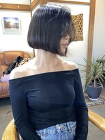 ナリテ.&nbsp;前下がりbob