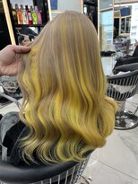 ラピス 渋谷本店(Lapis) アンブレラカラー/イエローインナーカラー/ミルクティーベージュ