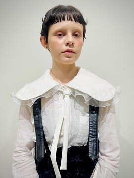 クク(QUQU) ショート ボブ マッシュ