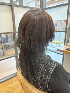 ヘア ルーナ バイ アプリーレ(hair lune by Aprire) 小顔大人可愛いレイヤーカットクラゲヘアーウルフロング20代30代