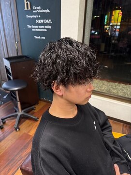 リレイス 四日市(RELACE) 四日市 レイヤーカット 髪質改善 縮毛矯正 メンズカット