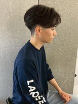 サイクル(CYCLE)&nbsp;MEN'S HAIR/サーフカール/刈り上げセンターパート/伊勢崎