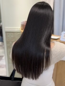 ロンド ロビン 栄(Lond robin) 【Lond robin】清水 美冴 艶髪/艶カラー/酸性縮毛矯正/髪質改善