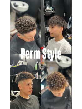 ファヴォ(FAVO)の写真/バーバースタイルとパーマスタイルで新しい自分に。スパイラル、濡れパン、ピンパーマなどなんでも相談OK