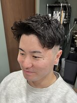 スタンドバーバー 柏(STAND BARBER)&nbsp;刈り上げセンターパート/波巻きツイストスパイラル/柏/柏駅