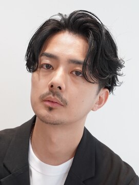 フィフス 大分(fifth) 大分フェザーパーマメンズカットラウンドマッシュセンターパート
