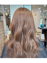 ムーア(MUA)&nbsp;☆グレージュ系イルミナカラー