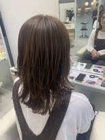 ゼルアヴェダ イオンモール与野(ZELE AVEDA)&nbsp;ミディアムレイヤー　小手巻き風パーマ