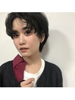 ヘアー アイス ルーチェ(HAIR ICI LUCE) ブルージュ くせ毛風 ショートボブ センター分け