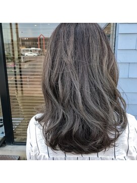 メイヘア(May Hair) ロングのバレイヤージュカラー