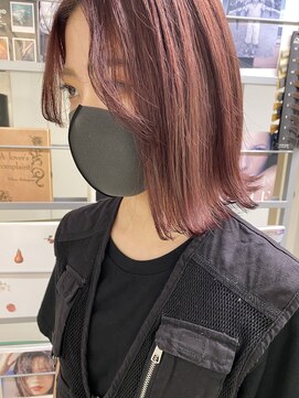 インビテーション(invitation) カシスレッドの外ハネロブ