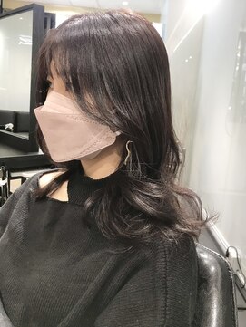 ラブクロムトーキョー オモテサンドウ(LOVECHROME OMOTESANDO) ショコラベージュメルティカラー☆くびれヘアカールベビーバング