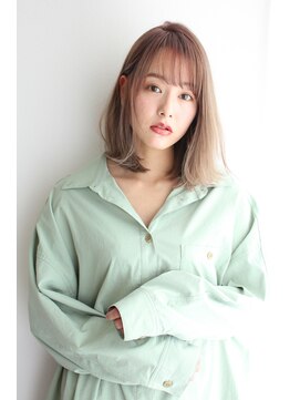 ルー(Luu) 切りっぱなし外ハネミディアムボブ♪ピンクショコラベージュ