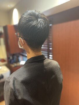 ヘアーモードキクチ 日本橋三越前店 【20代.30代に似合う髪型】日本橋三越前ビジネスヘアスタイル