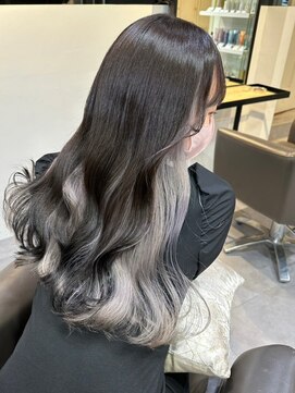 ベレーザ 渋谷(BELEZA) 4126黒髪インナーカラーシルキーグレーベージュニュアンスカラー