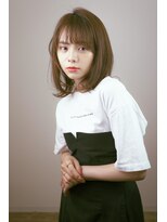 ホワイエ(Foyer)&nbsp;レイヤーボブ