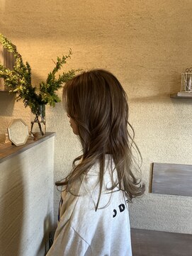 ワンネスヘアーサロン(oneness hair salon) バレイヤージュなベージュカラー