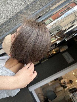 エルピス 中央林間店(elpis) ブリーチなし透明感白髪ぼかし