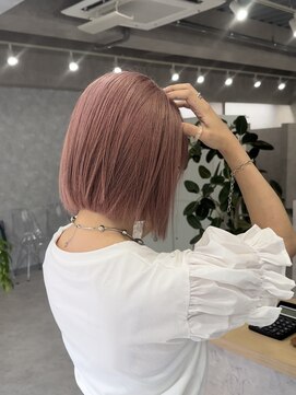 リベル 西中島(Libelle) 一目惹かれるハイトーンボブ