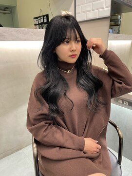 リリー(Lilley) くすみベージュ×姫カットレイヤー×韓国風巻き【ayana】