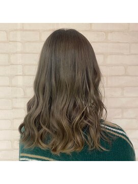 ビス リアン 川口店(Vis lien) 20代30代40代ブリーチなしオリーブグレージュくびれミディ