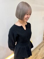 ハノン(Hanon)&nbsp;シルバーベージュ×あごラインボブ