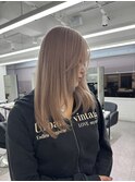イメチェン/ホワイトブロンド/外ハネボブ/ワイドバング/渋谷
